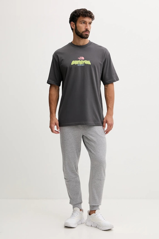 The North Face tricou din bumbac Expedition Celebration NF0A8E3CRHI1 gri AW25