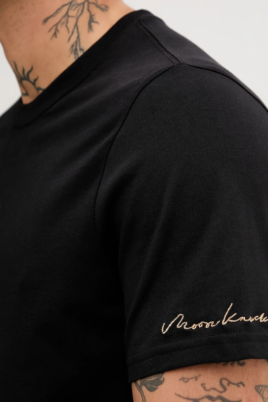Βαμβακερό μπλουζάκι MOOSE KNUCKLES Augstine M34MT705G μαύρο