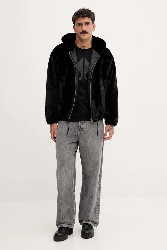 Βαμβακερό μπλουζάκι MOOSE KNUCKLES Chamblee M35MT751 μαύρο AW25