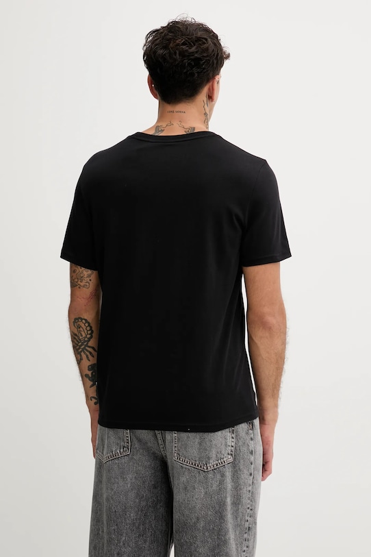 Ρούχα Βαμβακερό μπλουζάκι MOOSE KNUCKLES Chamblee M35MT751 μαύρο