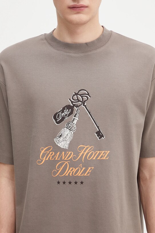 Drôle de Monsieur t-shirt bawełniany Le Tshirt Grand HUtel brązowy H.TS261.CO002