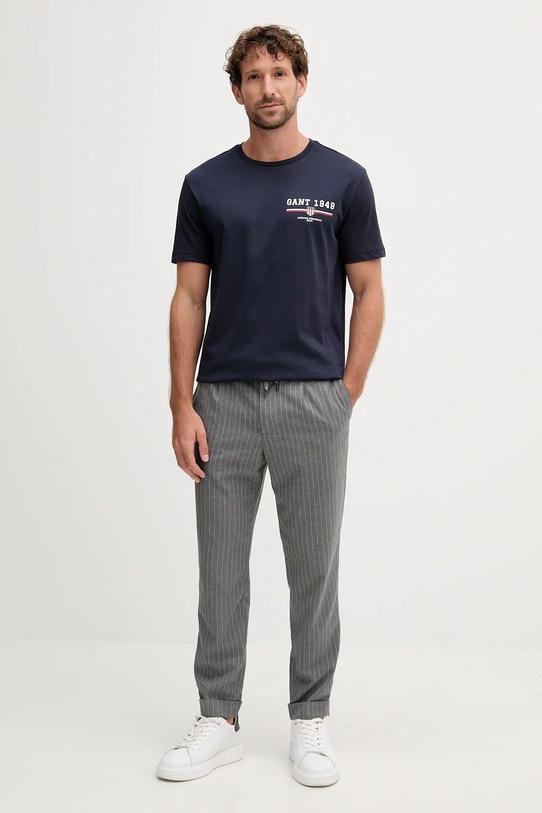 Памучна тениска Gant 2067044 тъмносин AW25