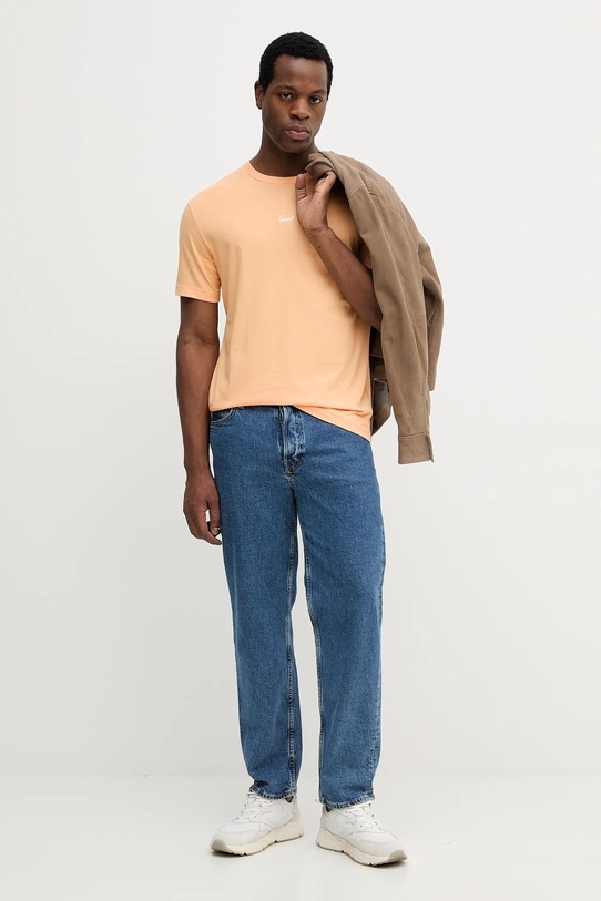 Памучна тениска Gant 2003343 оранжев AW25