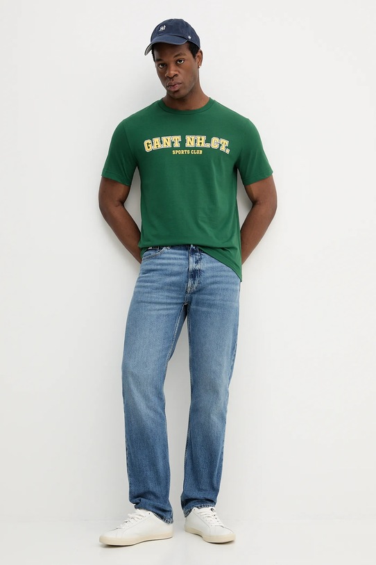 Памучна тениска Gant 2003345 зелен AW25