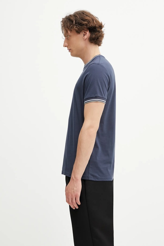 Βαμβακερό μπλουζάκι Fred Perry M1588V σκούρο μπλε AW25
