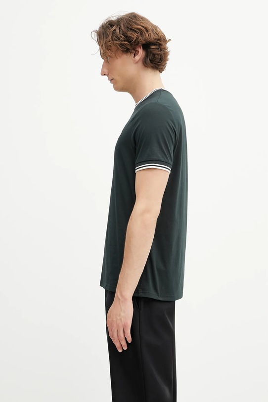 Хлопковая футболка Fred Perry M1588V зелёный AW25