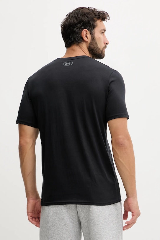 Odzież Under Armour t-shirt treningowy 1387797 czarny