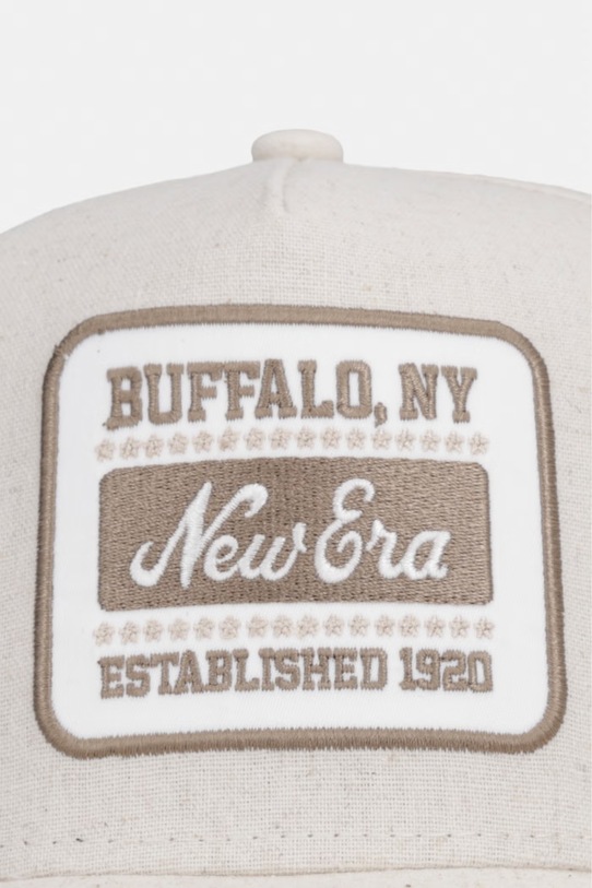 New Era bejzbalová čiapka s prímesou ľanu OVAL PATCH LINEN EFRAME 60667679 béžová AW26