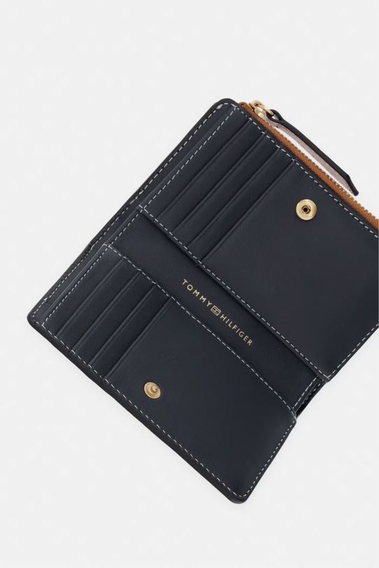 Doplňky Tommy Hilfiger Peněženka dámská AW0AW18706 béžová