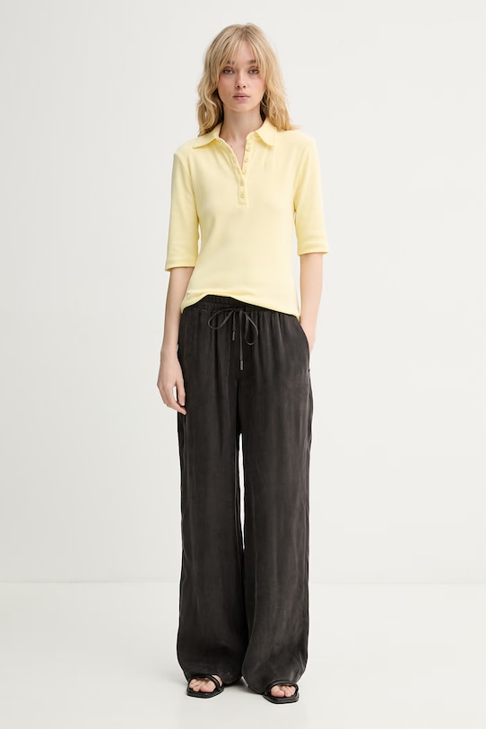 Gestuz polo damskie bawełniane z elastanem GZdrew 10910593 żółty AW26