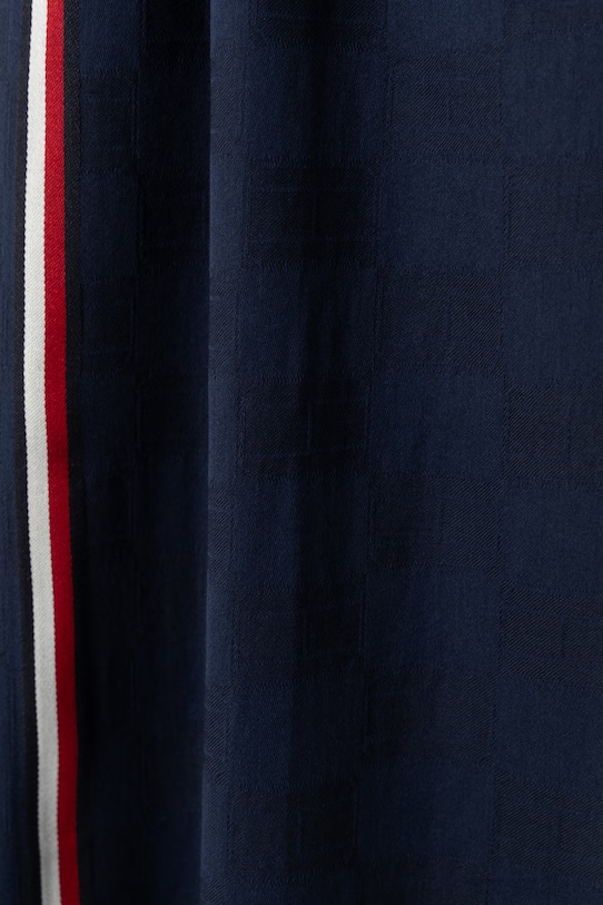 Tommy Hilfiger šál pánský AM0AM14513 námořnická modř AW26