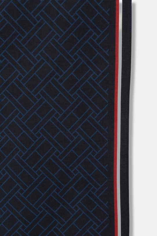 Tommy Hilfiger malý šátek pánský bavlněný AM0AM14480 námořnická modř AW26