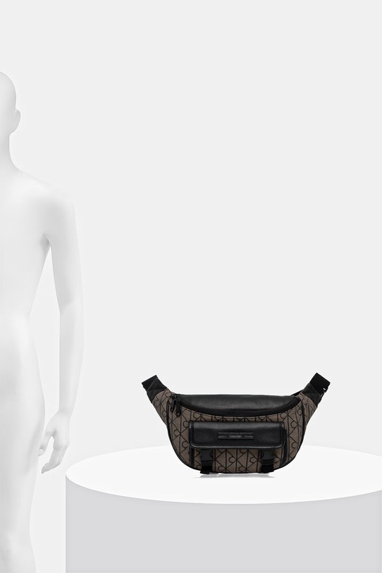 Calvin Klein ledvinka pánská LV04D3382G