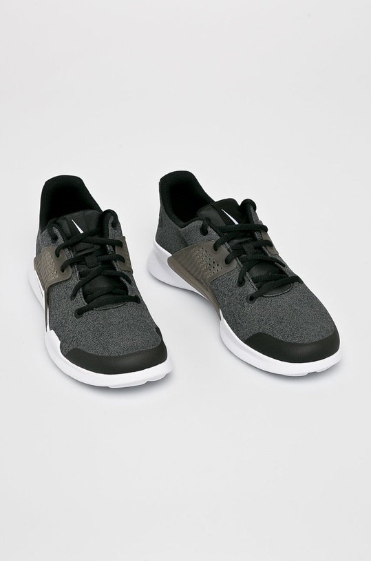 Nike - Cipő Arrowz C.902813.002 fekete CS19