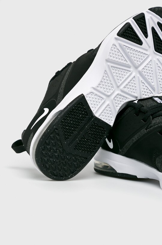 Obuwie Nike - Buty C.924338.001 czarny