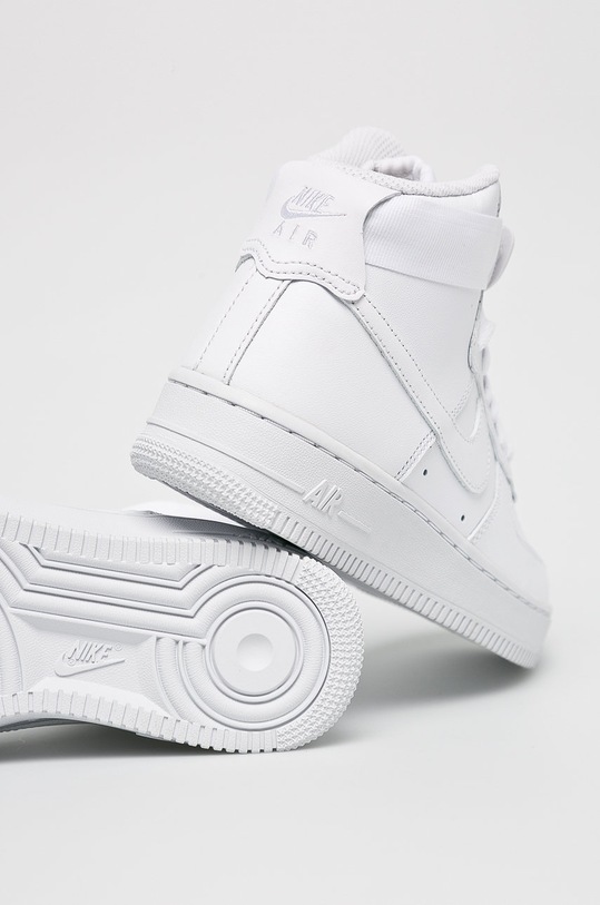 Boty Nike - Boty C.334031.105 bílá