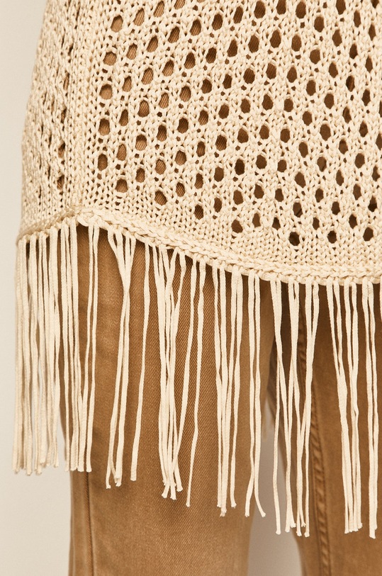 Sweter damski z frędzlami kremowy RS20.SWD600