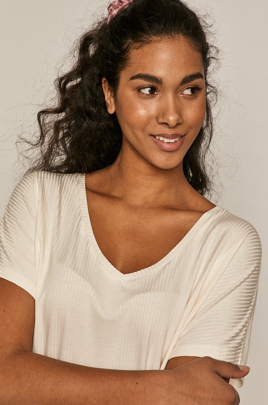 T-shirt damski oversize z prążkowanej dzianiny kremowy beżowy RS21.TSD072