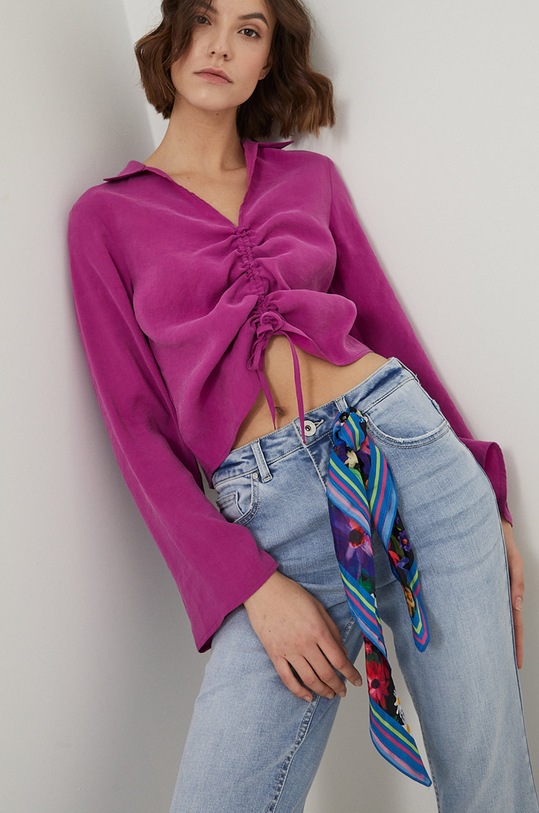 Bluzka damska ze ściągaczem różowa różowy RS22.BDD570