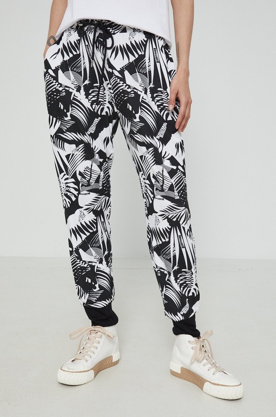 Spodnie dresowe damskie gładkie czarne wzorzyste multicolor RS22.SPD0C1
