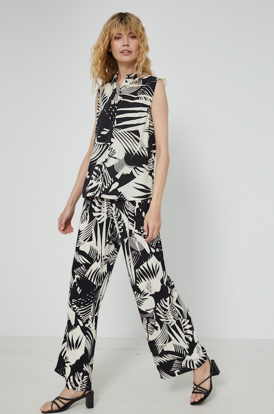 Nohavice Medicine látka čierna RS22.SPDB01