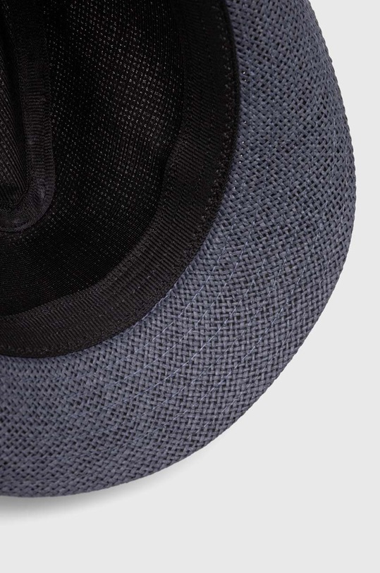 Kapelusz męski pleciony z ozdobną aplikacją kolor granatowy granatowy RS23.CAM703