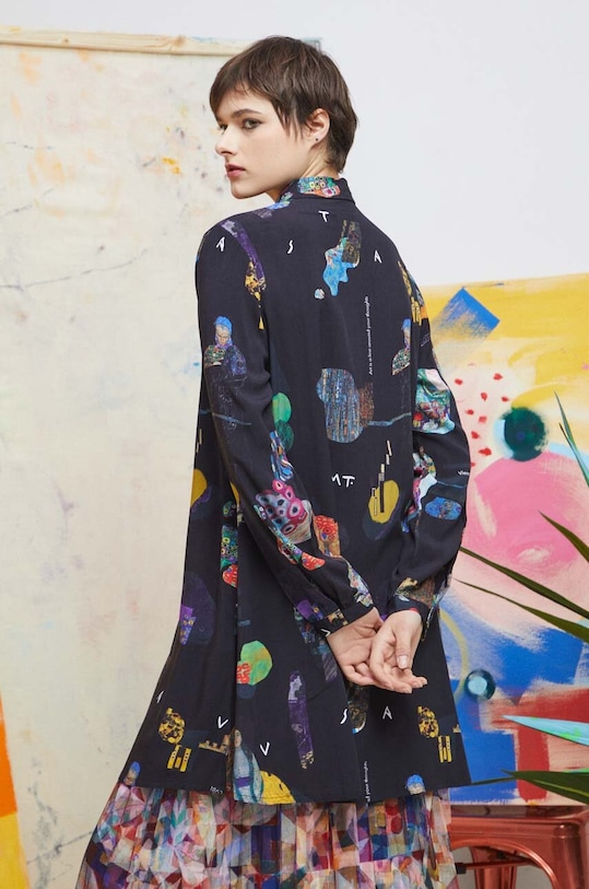 Koszula damska Eviva L'arte kolor czarny casual czarny RS23.KDD252