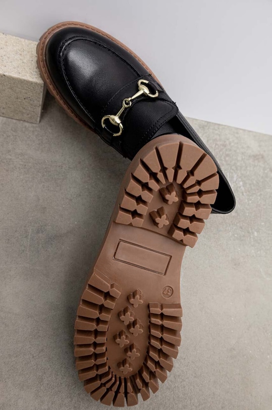 Medicine mokasyny skórzane platforma czarny RS23.OBD207