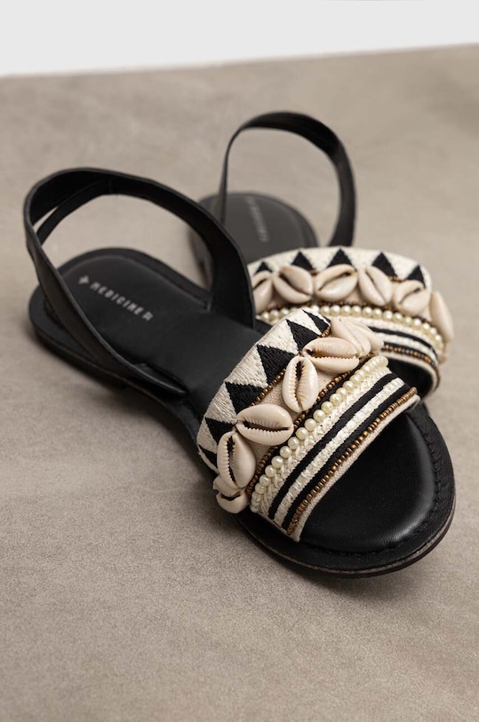 Klapki damskie skórzane z ozdobnymi elementami kolor czarny tekstylny czarny RS23.OBD706