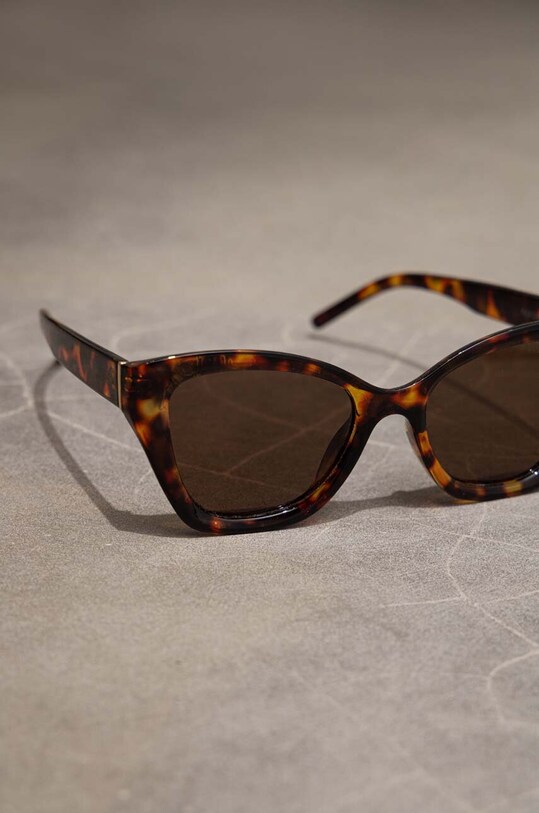 Medicine okulary przeciwsłoneczne RS23.OKD703 brązowy RS23