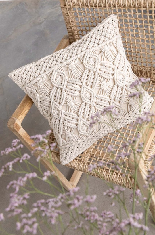 Poszewka dekoracyjna na poduszkę 45 x 45 cm kolor beżowy beżowy RS23.PSU503
