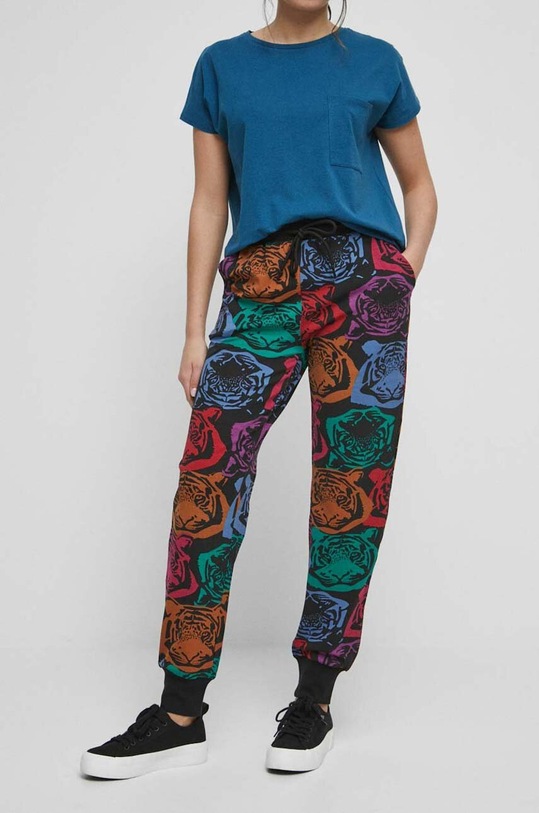 Spodnie dresowe damskie wzorzyste kolor czarny z elastanem czarny RS23.SPD090