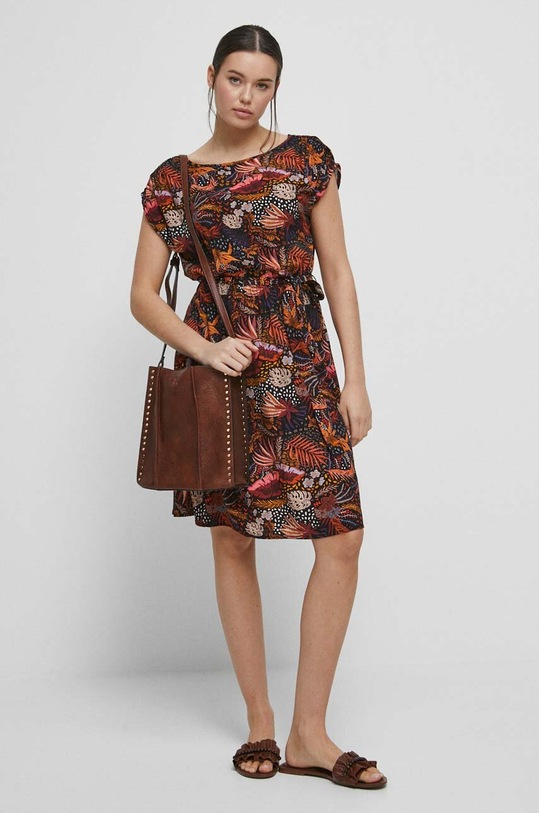 Sukienka damska wzorzysta kolor multicolor rozkloszowany multicolor RS23.SUD090