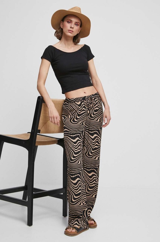 T-shirt bawełniany damskie prążkowany z domieszką elastanu kolor czarny RS23.TSD0C0 czarny RS23