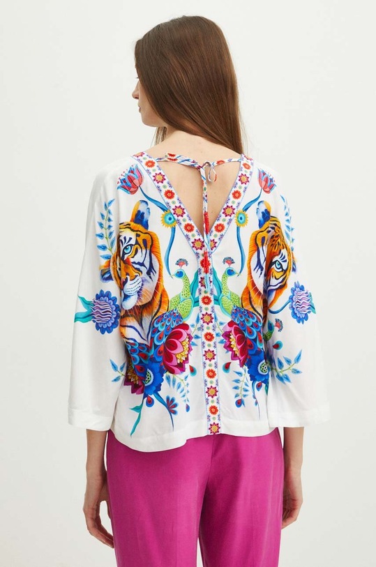 Bluzka damska z kolekcji Jane Tattersfield x Medicine kolor biały biały RS24.BKD850