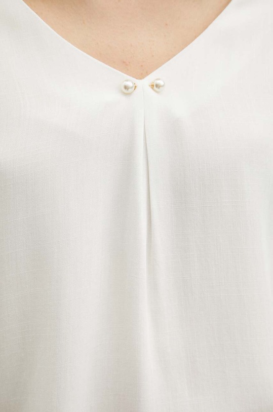 Bluzka damska gładka z ozdobnym elementem kolor biały RS24.BKDA00 biały