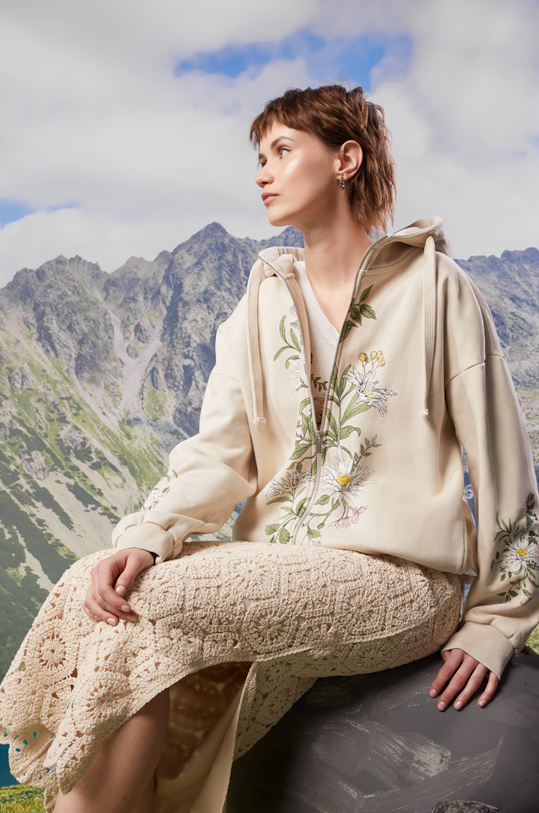 Mikina dámská z kolekce Tatra National Park x Medicine béžová barva s elastanem béžová RS24.BLDA50