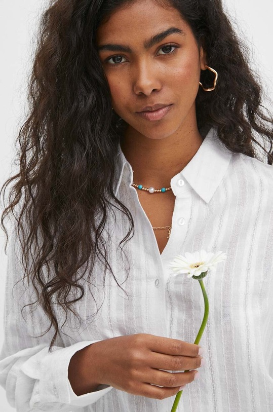 Koszula bawełniana damska oversize z fakturą kolor biały RS24.KDD801 biały