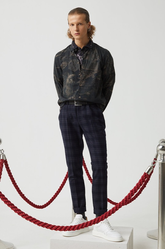 Košeľa pánska z kolekcie Eviva L'arte so vzorom čierna farba regular čierna RS24.KDM202