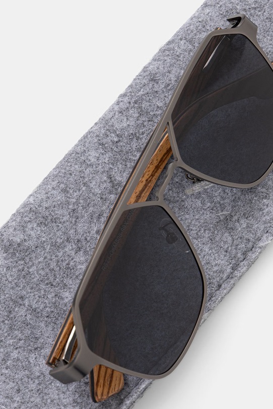 Akcesoria Medicine okulary przeciwsłoneczne RS24-OKM505 czarny