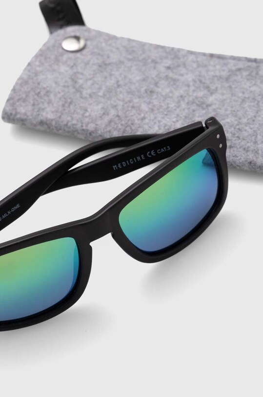 Akcesoria Okulary przeciwsłoneczne męskie nietonące z powłoką Revo i polaryzacją kolor multicolor RS24.OKM702 multicolor