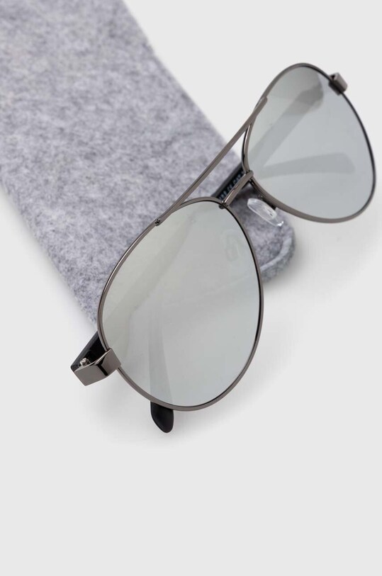 Sluneční brýle Medicine černá RS24.OKM800