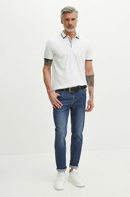 Памучна тениска с яка Medicine RS24.POM080 бял RS24