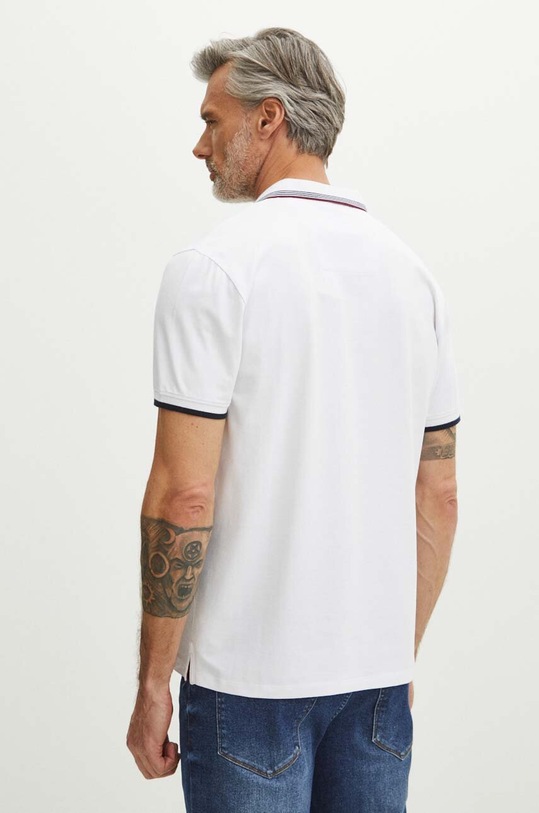 Дрехи Памучна тениска с яка Medicine RS24.POM080 бял