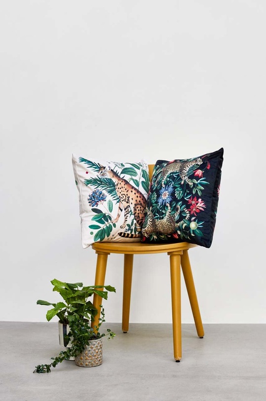 Dekoratívna obliečka na vankúš viacfarebná RS24.PSU800