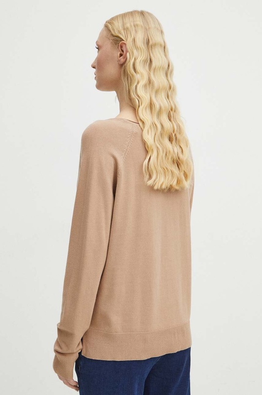 Oblečenie Sveter dámsky béžová farba RS24.SWD010 béžová