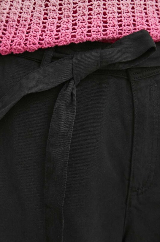 Szorty damskie z paskiem gładkie kolor czarny czarny RS24.SZD080