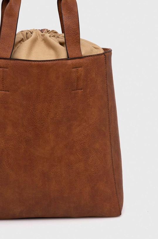 Akcesoria Torebka damska ze skóry ekologicznej z ozdobnym haftem kolor brązowy RS24.TOD608 brązowy