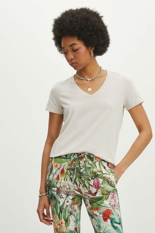 T-shirt bawełniany damski z domieszką elastanu kolor beżowy z elastanem beżowy RS24.TSD011