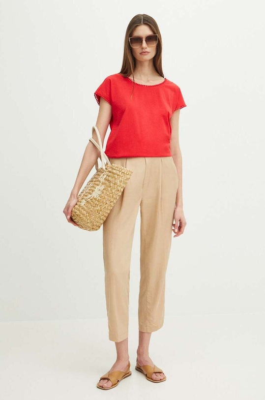 T-shirt bawełniany damski z ozdobną aplikacją kolor czerwony RS24.TSD091 czerwony RS24